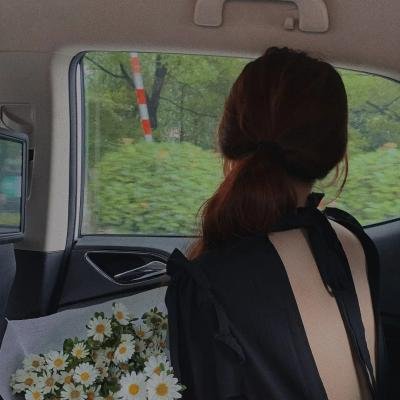 街头俏妞